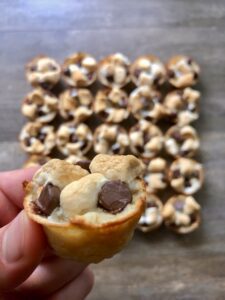 Smores Pizza Bites - THE MEAL PREP MANUAL